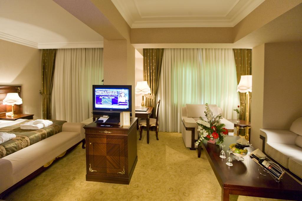 Latanya Palm & Spa Hotel Antalya Buitenkant foto